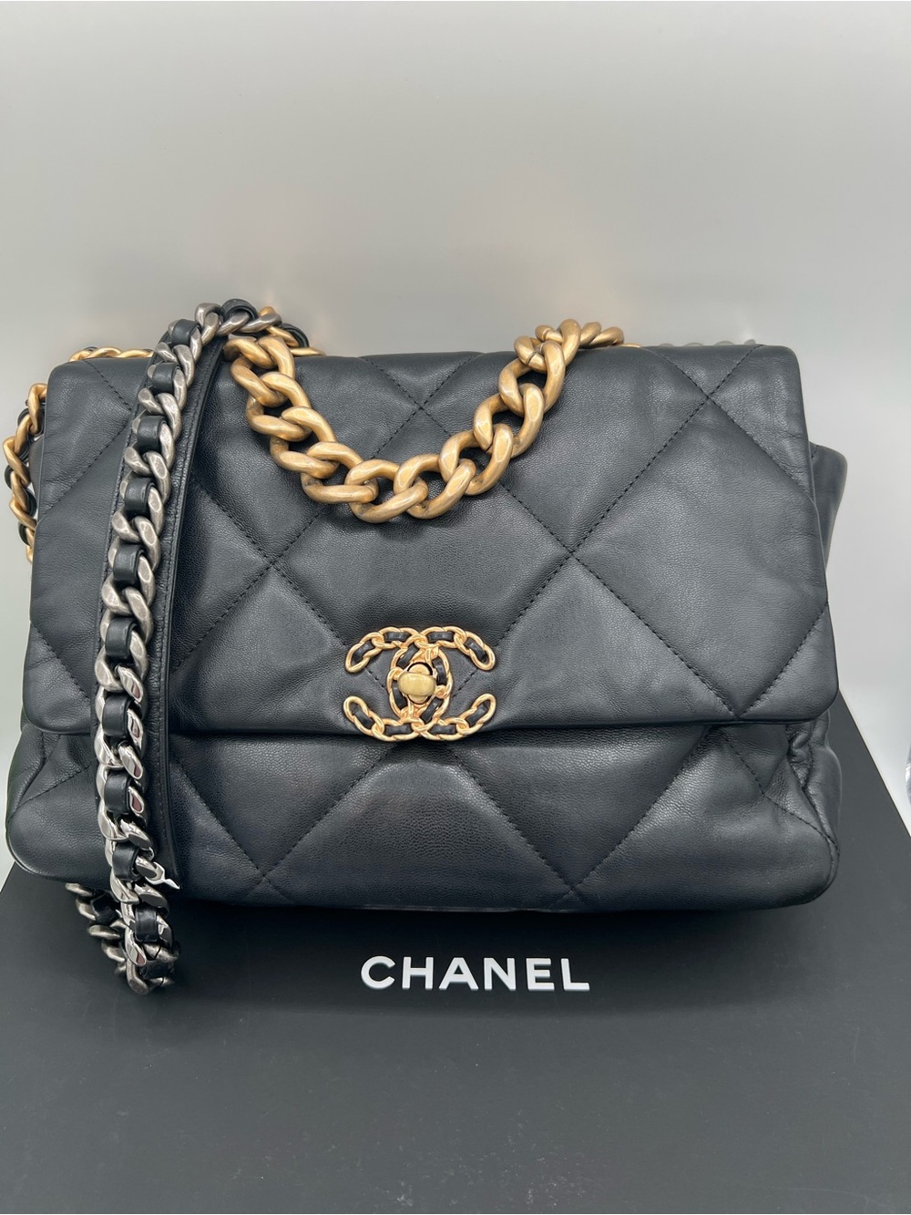 Chanel 19 Flap Bag Large Lambskin Quilted Leather Beige Gold Silver hardware🔥😍